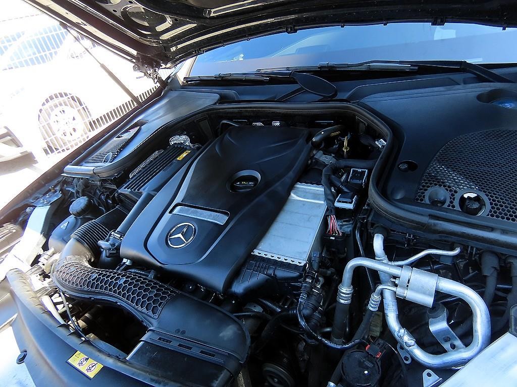 벤츠 E 클래스 E-클래스 W213 E300 아방가르드 이미지 19