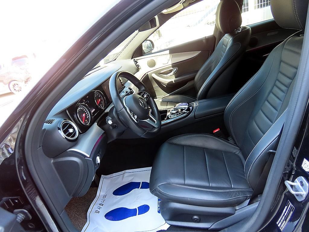 벤츠 E 클래스 E-클래스 W213 E300 아방가르드 이미지 5
