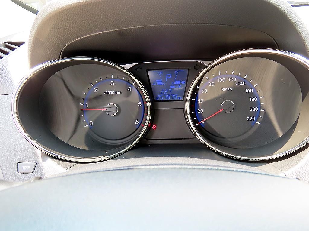현대 투싼 투싼iX 2WD VGT LX20 럭셔리 이미지 9