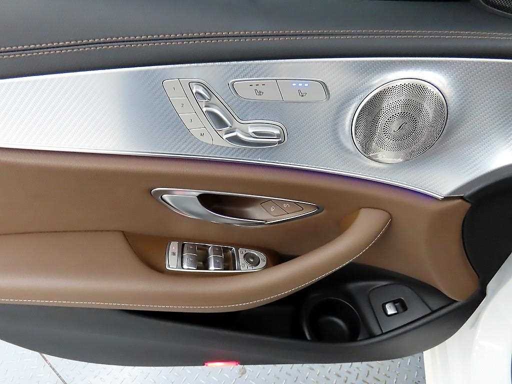 벤츠 E 클래스 E-클래스 W213 E350 4MATIC 아방가르드 이미지 11