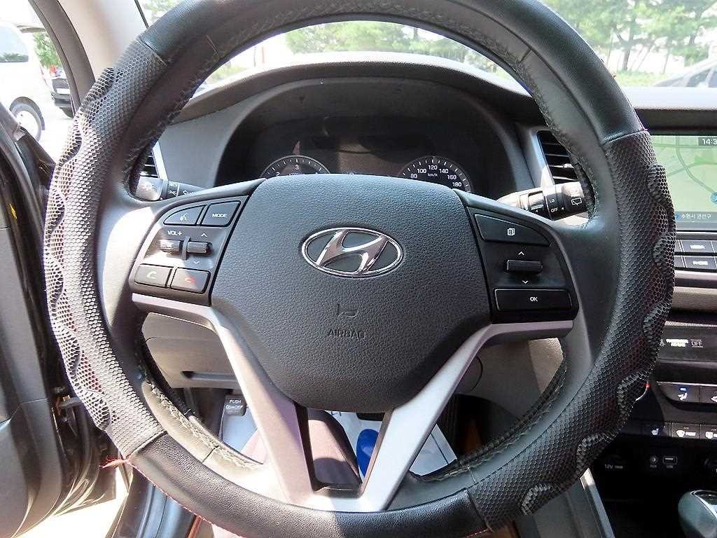 현대 투싼 올뉴투싼 디젤 1.7 2WD 스마트 이미지 8