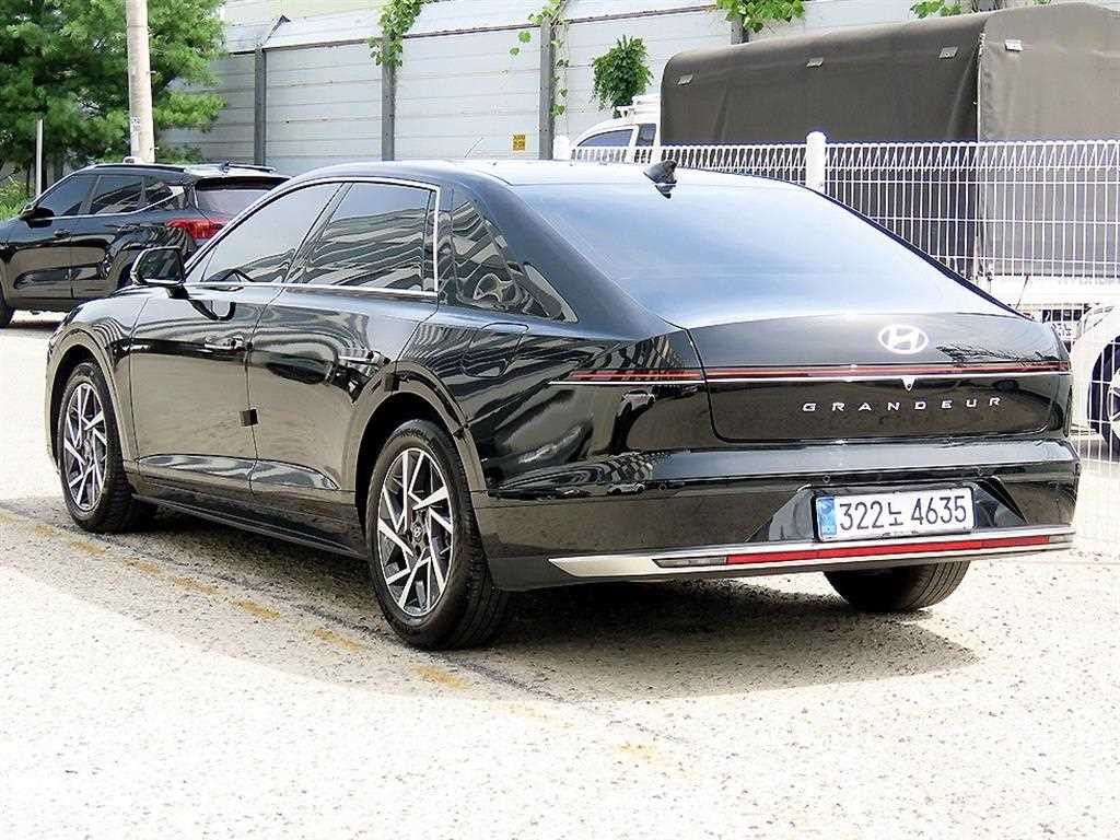 현대 그랜저 그랜저 (GN7) 가솔린 3.5 2WD 익스클루시브 이미지 3