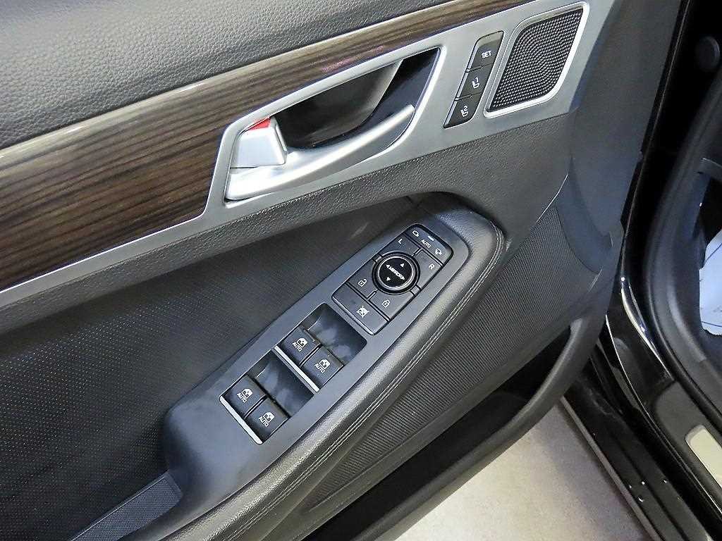 제네시스 G80 3.3 GDI AWD 럭셔리 이미지 13