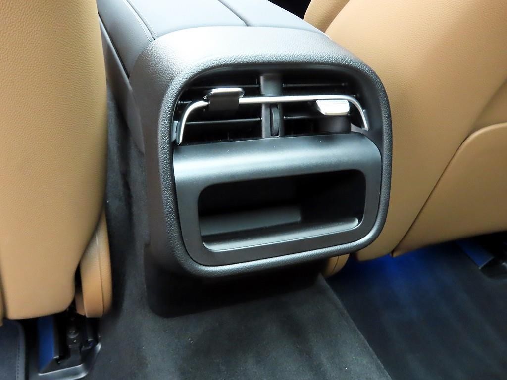 벤츠 E 클래스 E-클래스 W214 E200 아방가르드 이미지 16