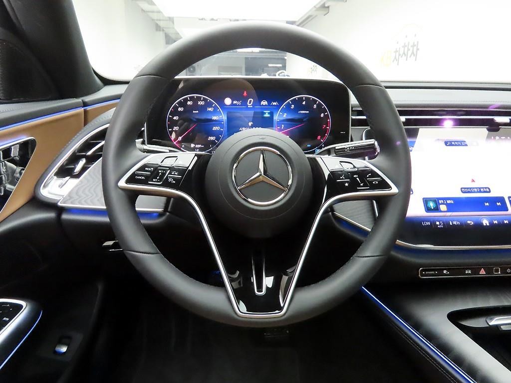 벤츠 E 클래스 E-클래스 W214 E200 아방가르드 이미지 6