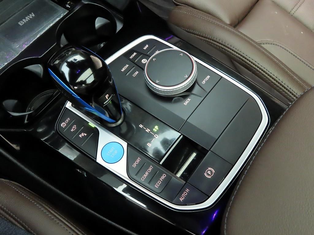 BMW iX3 iX3 (G08) M 스포츠 이미지 11