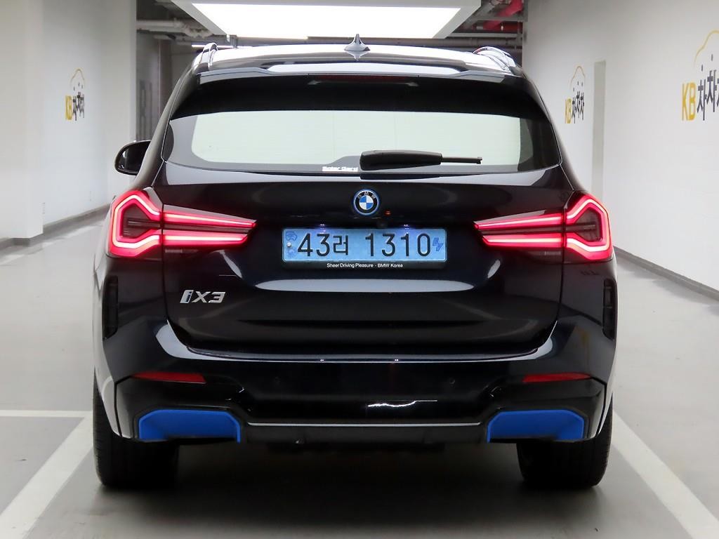 BMW iX3 iX3 (G08) M 스포츠 이미지 3