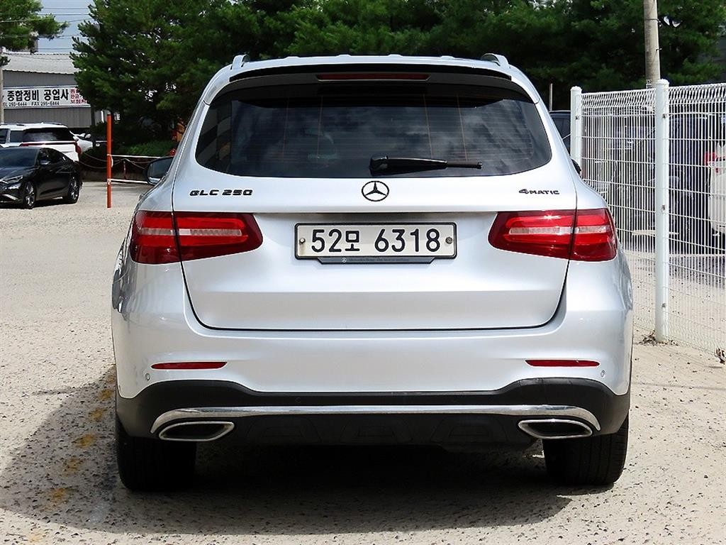 벤츠 GLC 클래스 GLC클래스 X253 GLC 250 d 4MATIC 이미지 4