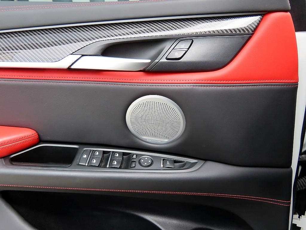 BMW X6M X6M (F86) 이미지 12