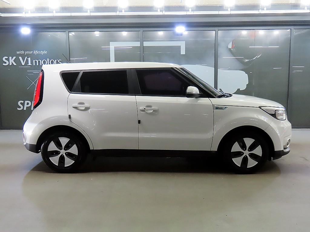 기아 쏘울 쏘울 EV EV 이미지 3