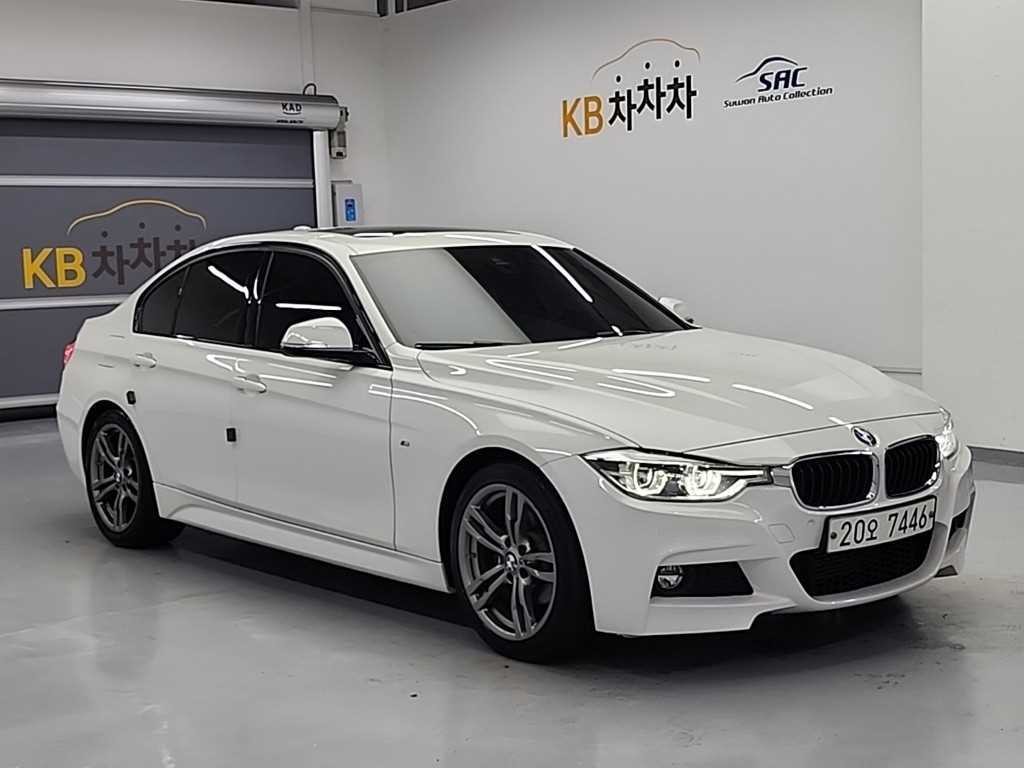 BMW 3시리즈 3시리즈 (F30) 320i M 스포츠 이미지 4