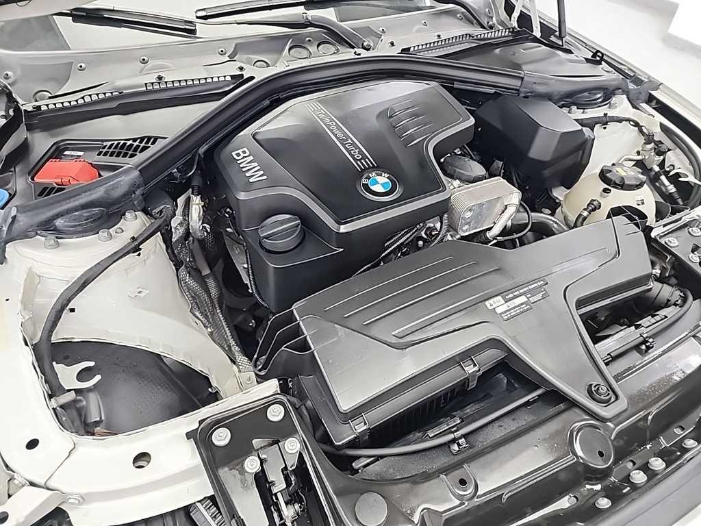 BMW 3시리즈 3시리즈 (F30) 320i M 스포츠 이미지 5