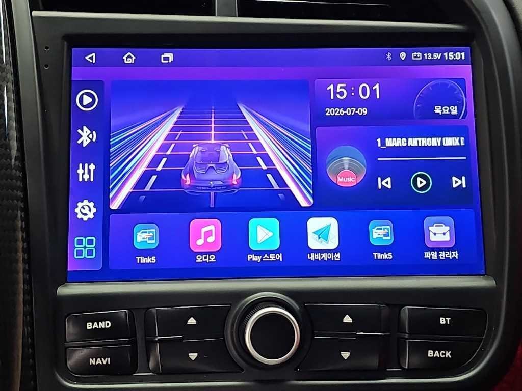 아우디 R8 5.2 V10 쿠페 이미지 11