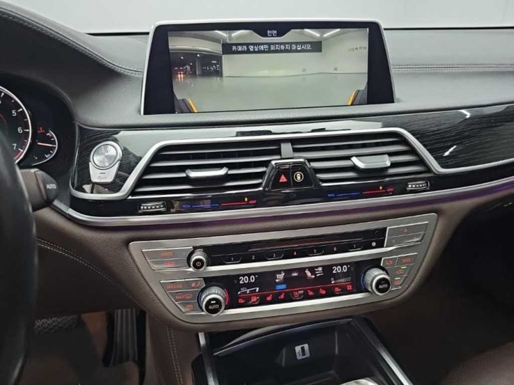 BMW 7시리즈 7시리즈 (G11) 740Li xDrive M SPORT 스포츠 이미지 10