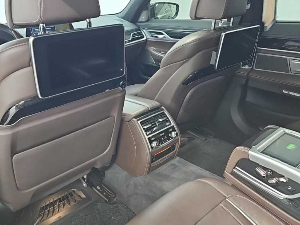BMW 7시리즈 7시리즈 (G11) 740Li xDrive M SPORT 스포츠 이미지 15