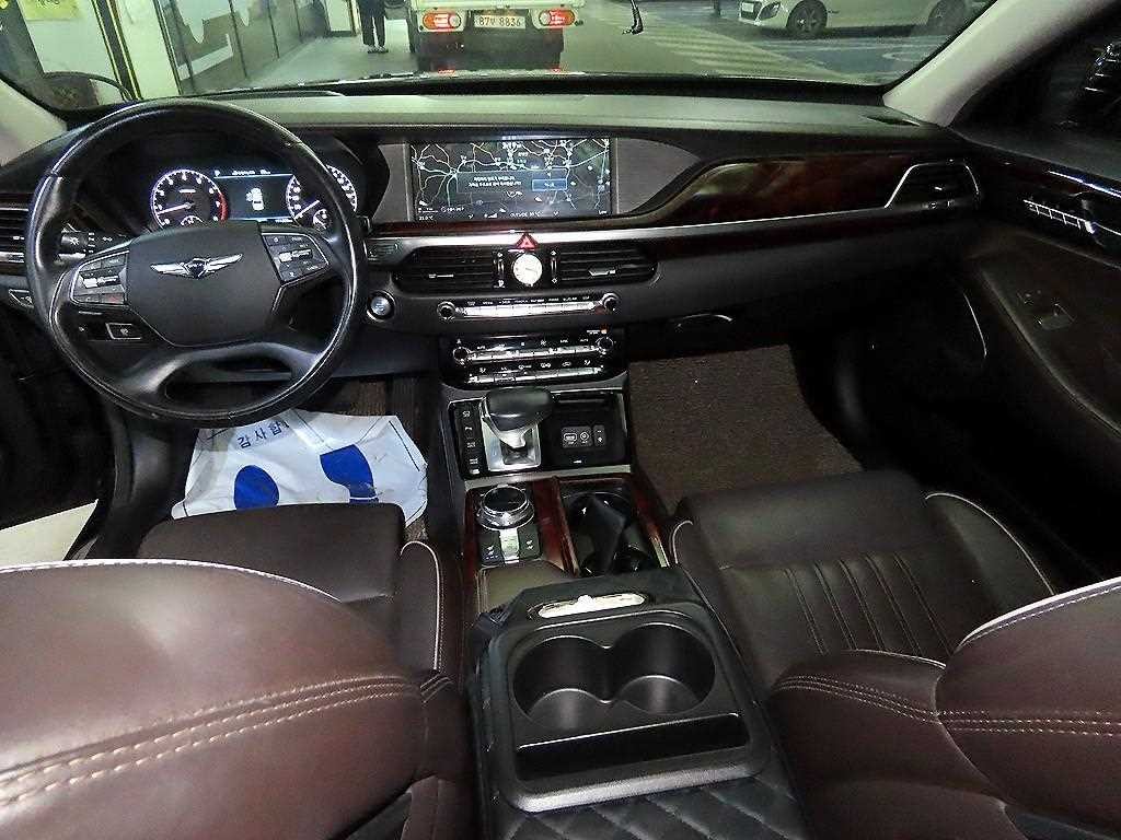 제네시스 EQ900 3.8 GDI AWD 프리미엄 럭셔리 이미지 10