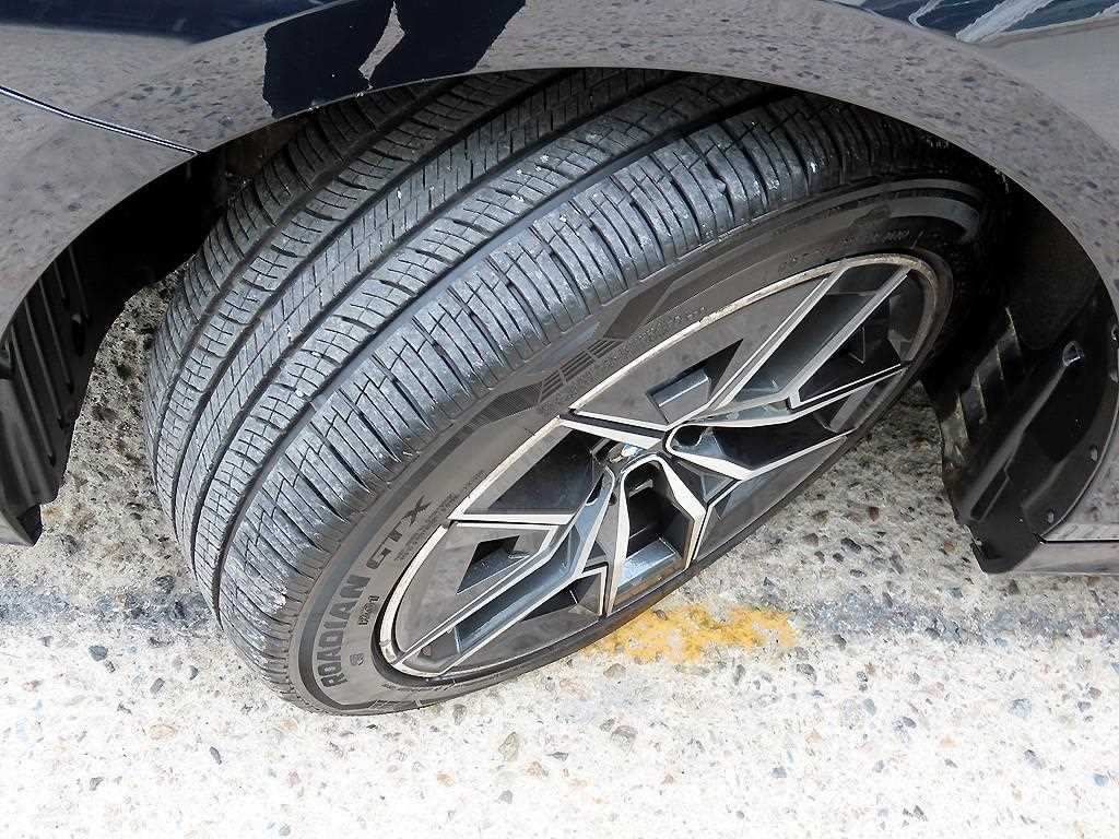 BMW 5시리즈 5시리즈 (G60) 530e 기본형 이미지 20