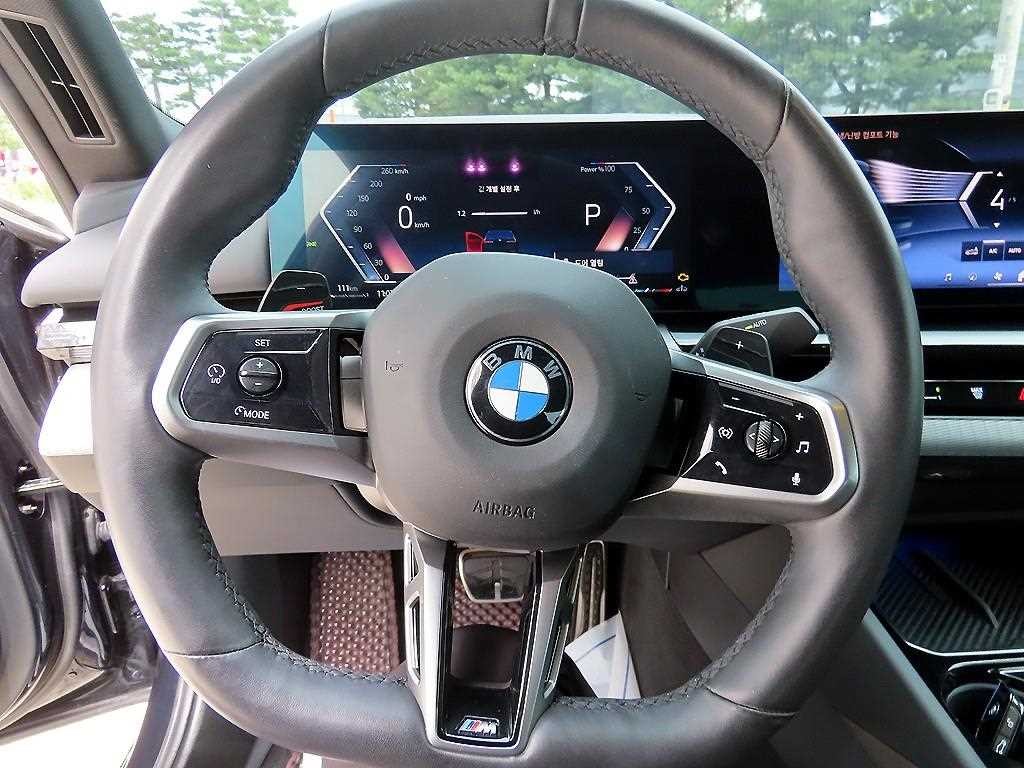 BMW 5시리즈 5시리즈 (G60) 530e 기본형 이미지 8