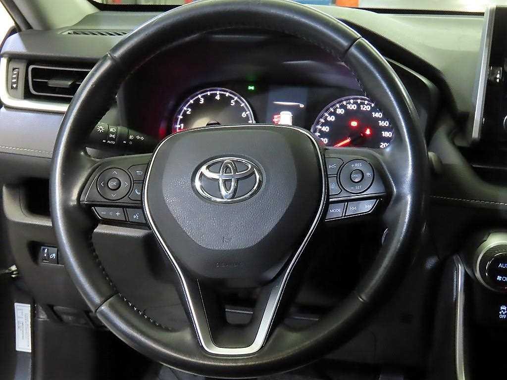 토요타 라브4 RAV4(5세대) 2.5 2WD 이미지 8