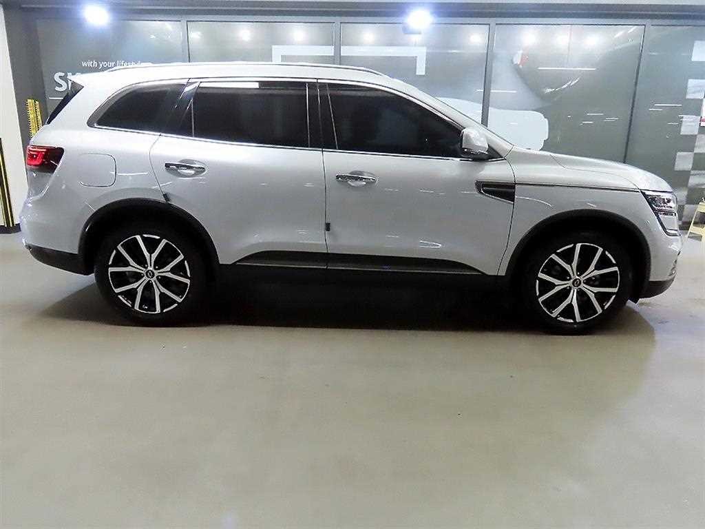 르노코리아(삼성) QM6 더뉴QM6 가솔린 2.0 GDe RE 시그니처 2WD 이미지 3
