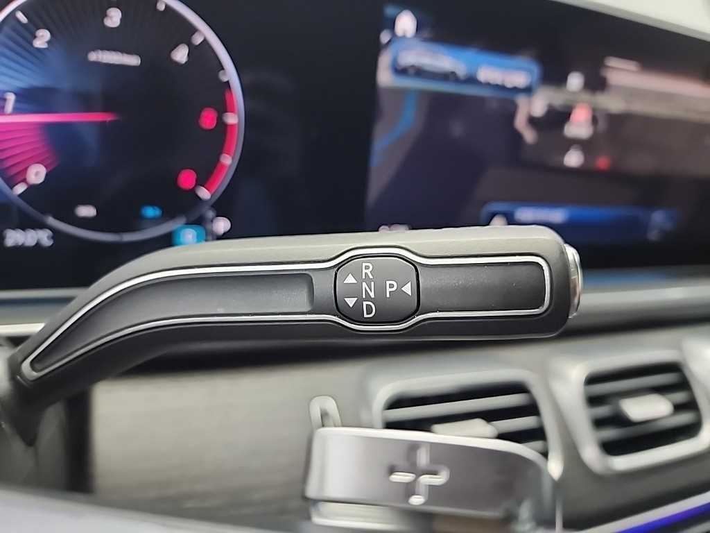 벤츠 GLE 클래스 GLE 클래스 W167 GLE 450d 4MATIC 쿠페 이미지 8