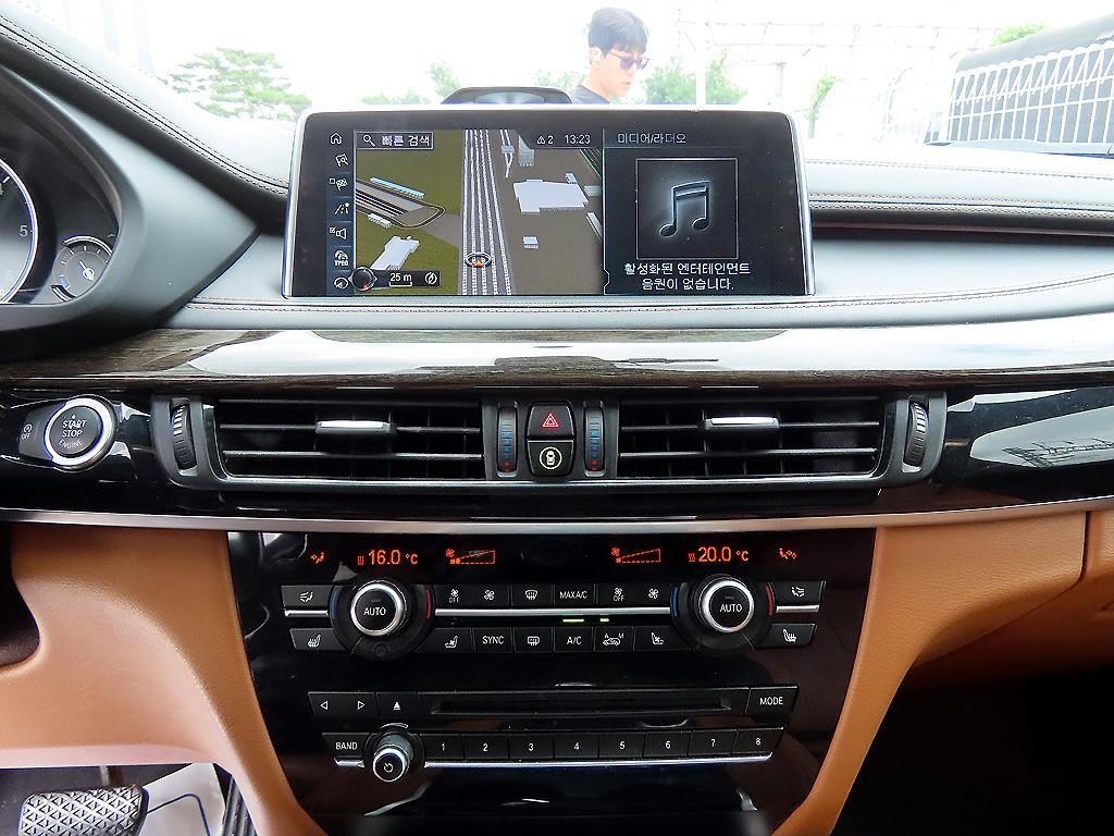 BMW X6 X6 (F16) M50 D 이미지 14