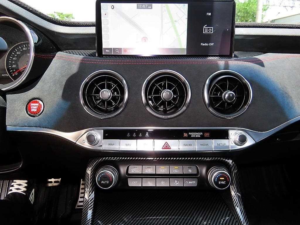 기아 스팅어 스팅어 마이스터 AWD 3.3 GT 아크로 에디션 이미지 13