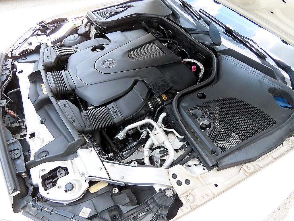 벤츠 E 클래스 E-클래스 W213 E400 4MATIC 쿠페 이미지 19