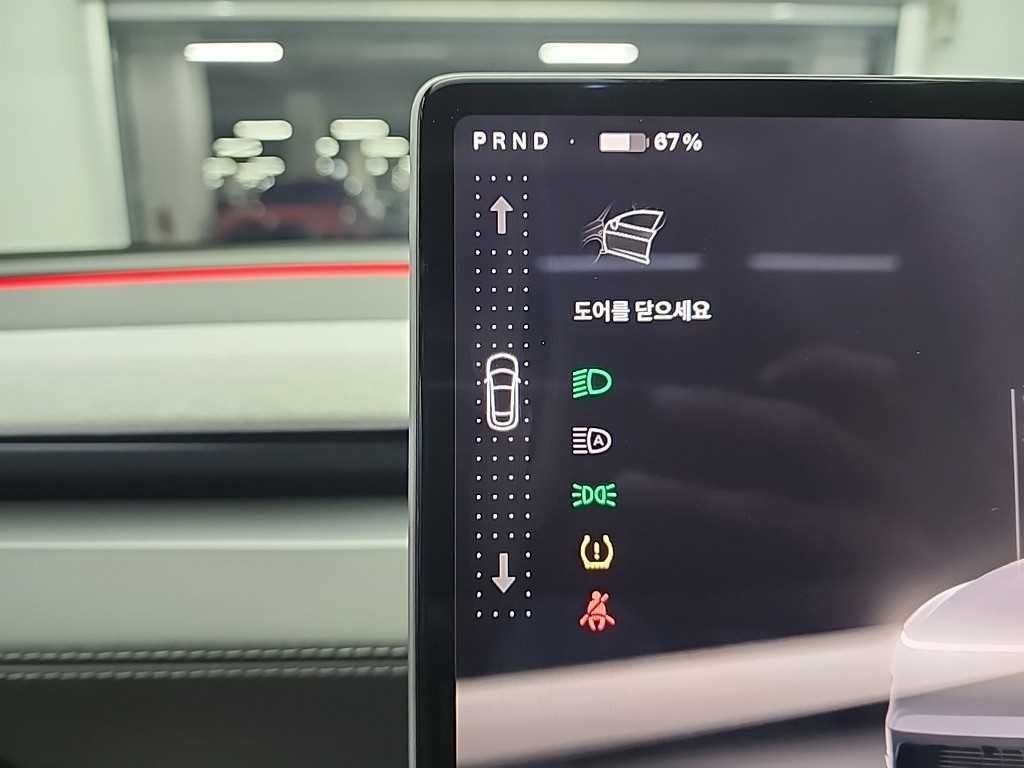 테슬라 모델 Y 롱 레인지 이미지 10