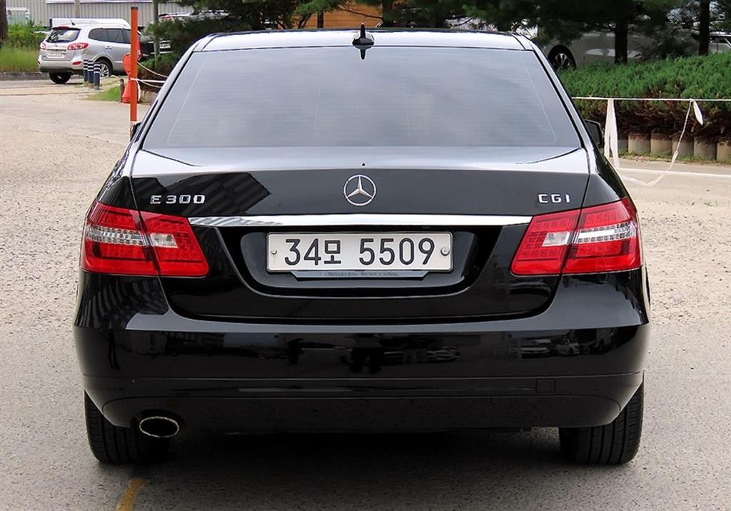 벤츠 E 클래스 E-클래스 W212 E200 CGI 이미지 4