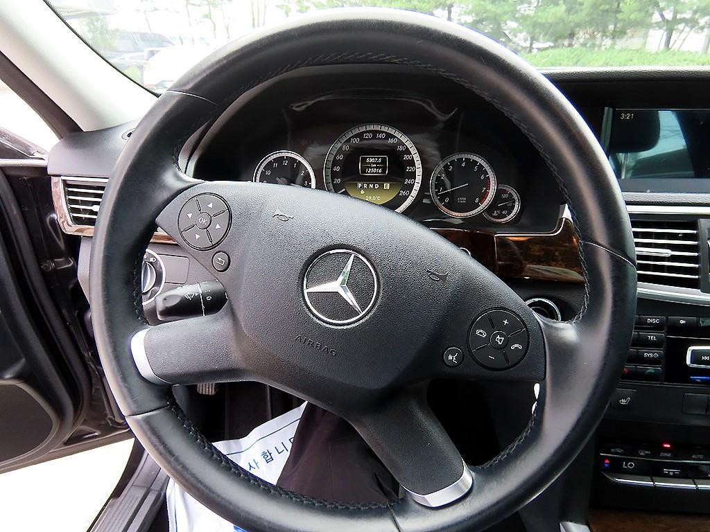 벤츠 E 클래스 E-클래스 W212 E200 CGI 이미지 8