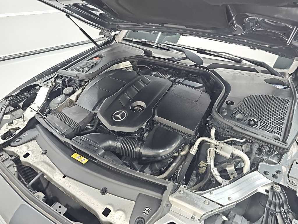 벤츠 E 클래스 E-클래스 W213 E220d 아방가르드 이미지 5