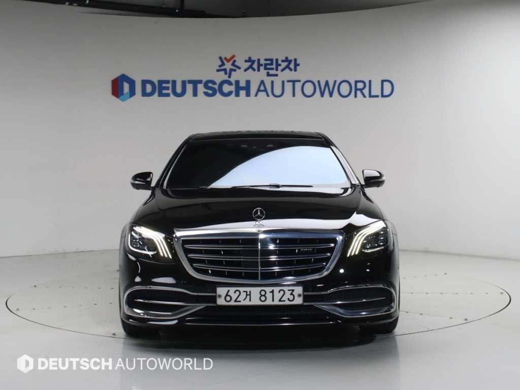 벤츠 S 클래스 S클래스-W222 마이바흐 S 560 4MATIC 이미지 3