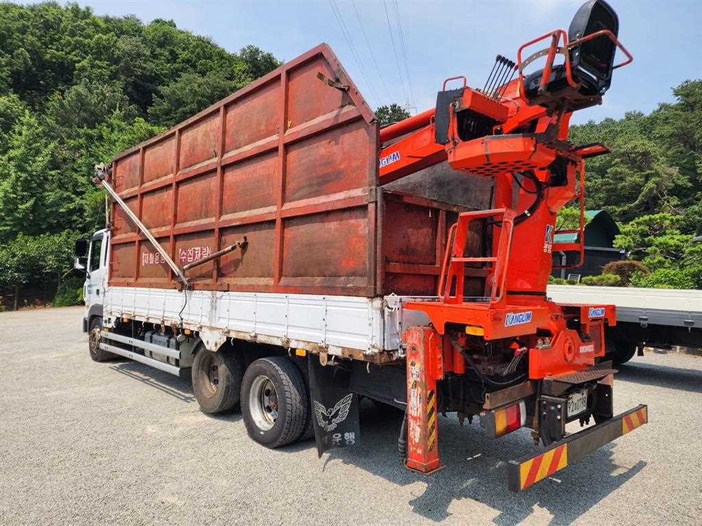 중대형화물 고소 집게차 5톤이하 이미지 6