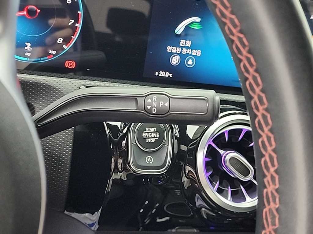 벤츠 A 클래스 A클래스 W177 AMG A35 4MATIC 세단 이미지 8