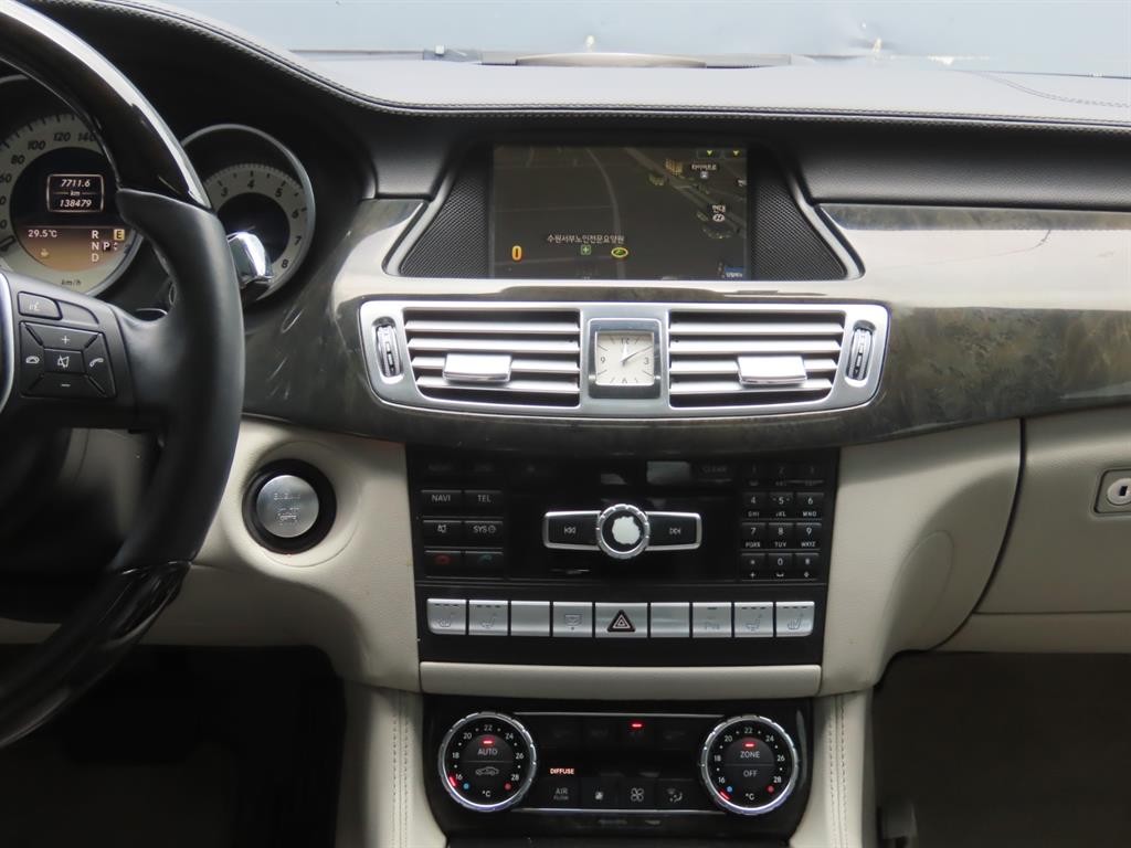 벤츠 CLS 클래스 CLS클래스 W218 CLS 350 블루이피션시 이미지 11