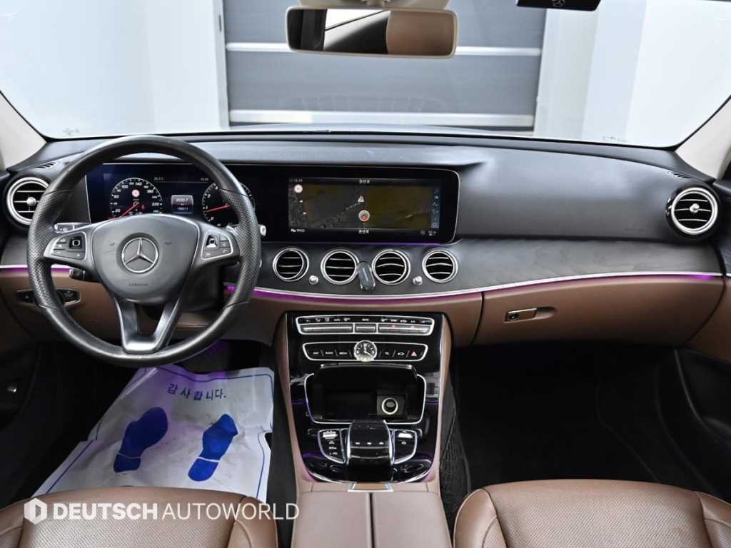 벤츠 E 클래스 E-클래스 W213 E300 아방가르드 이미지 7