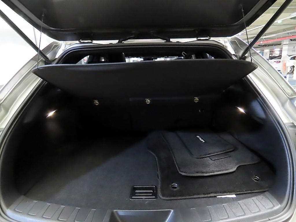 렉서스 UX UX 250h 2.0 2WD 이미지 17