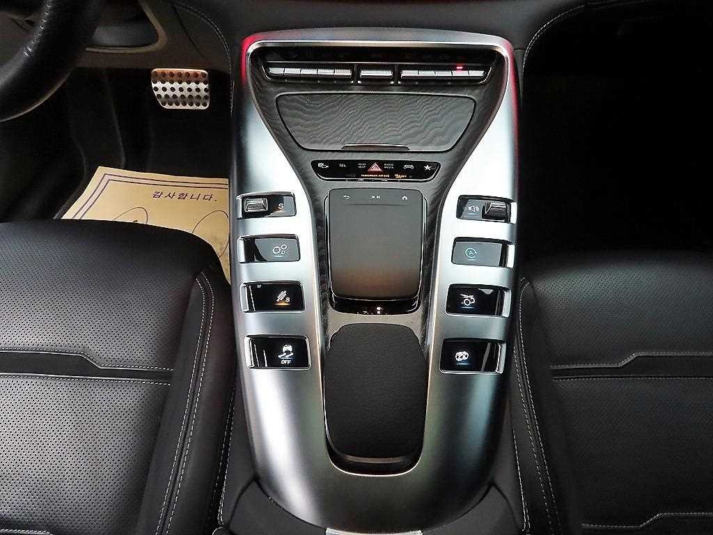벤츠 AMG GT 4도어 43 4MATIC+ 이미지 14
