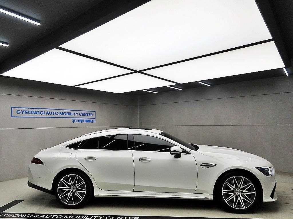 벤츠 AMG GT 4도어 43 4MATIC+ 이미지 2
