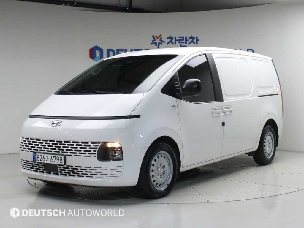 현대 스타리아 2WD 디젤 카고 스마트 3인승 이미지 1