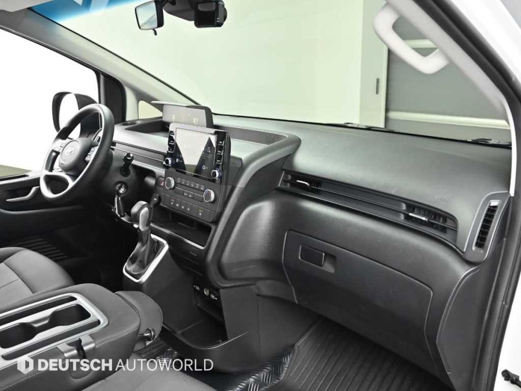 현대 스타리아 2WD 디젤 카고 스마트 3인승 이미지 7