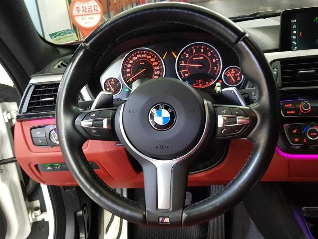 BMW 4시리즈 4시리즈 (F32) 428i 쿠페 M 스포츠 이미지 9