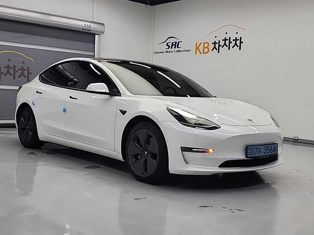 테슬라 모델 3 롱 레인지 이미지 4