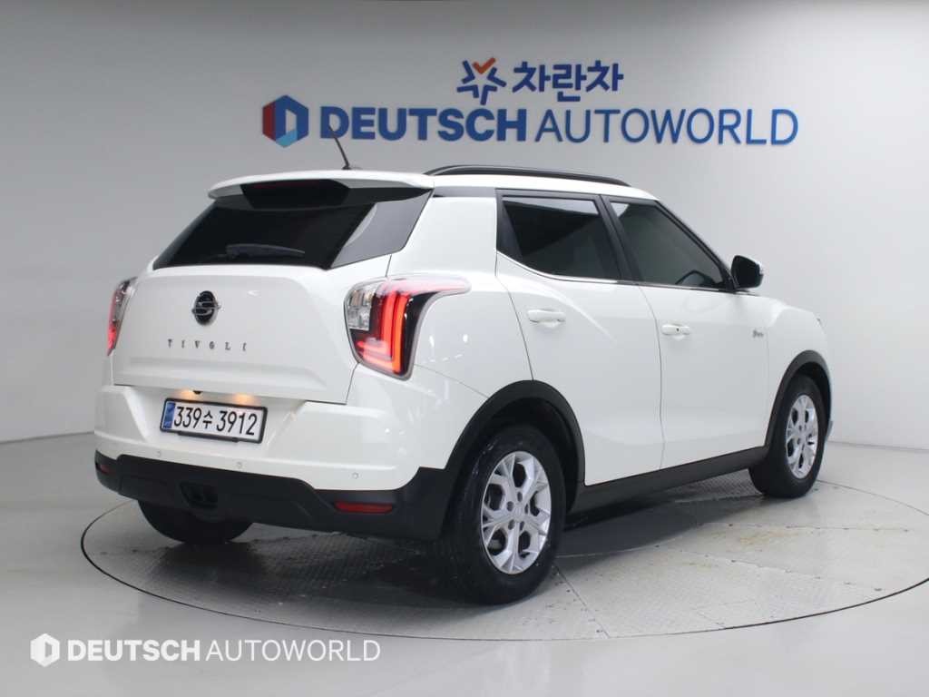 KG모빌리티(쌍용) 티볼리 베리 뉴 티볼리 2WD 가솔린 1.5 V3 이미지 4