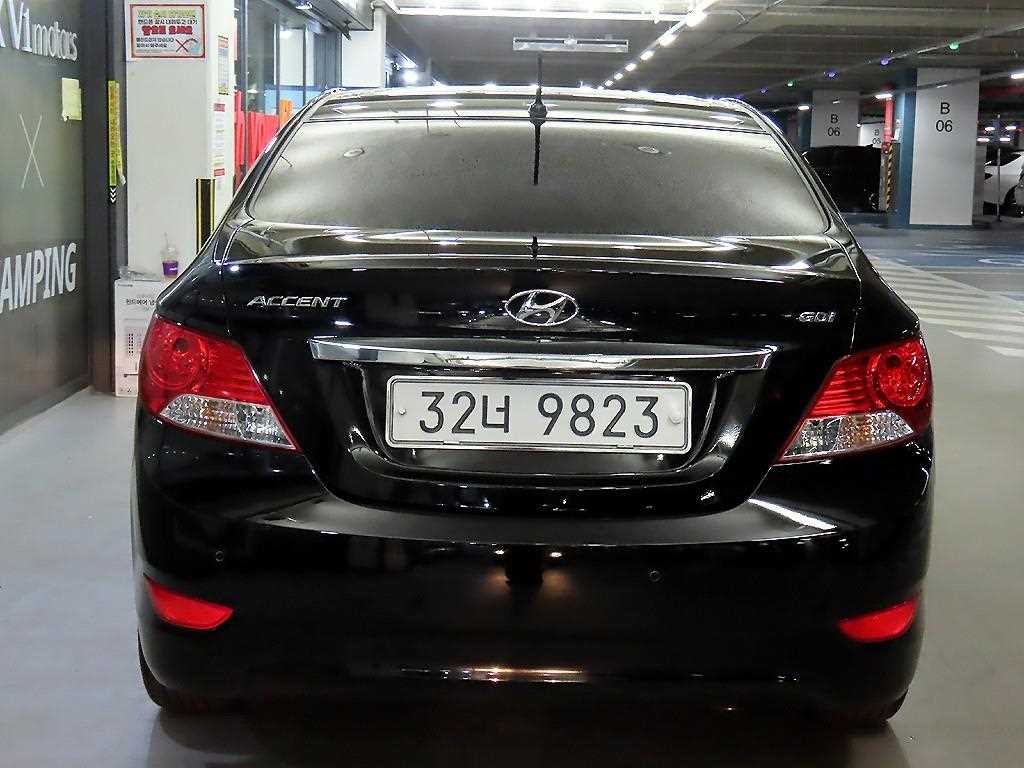 현대 엑센트 엑센트신형 1.6GDI 탑 이미지 5