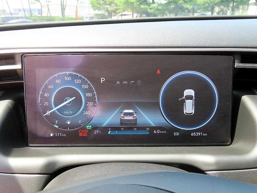 현대 투싼 투싼 하이브리드(NX4) 2WD 인스퍼레이션 이미지 9