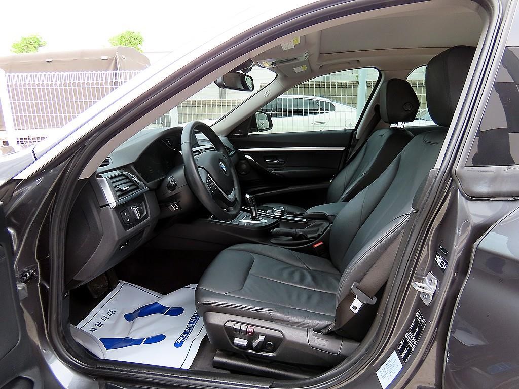 BMW 그란투리스모 3시리즈 GT (F34) GT 320D 럭셔리 이미지 5
