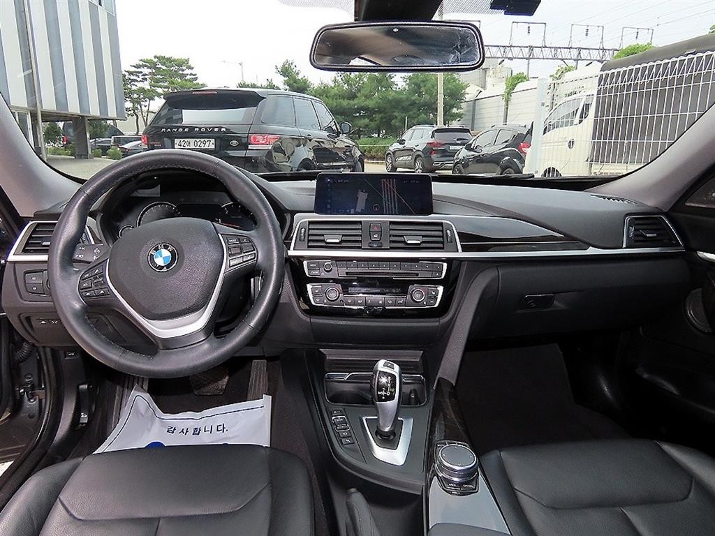 BMW 그란투리스모 3시리즈 GT (F34) GT 320D 럭셔리 이미지 7
