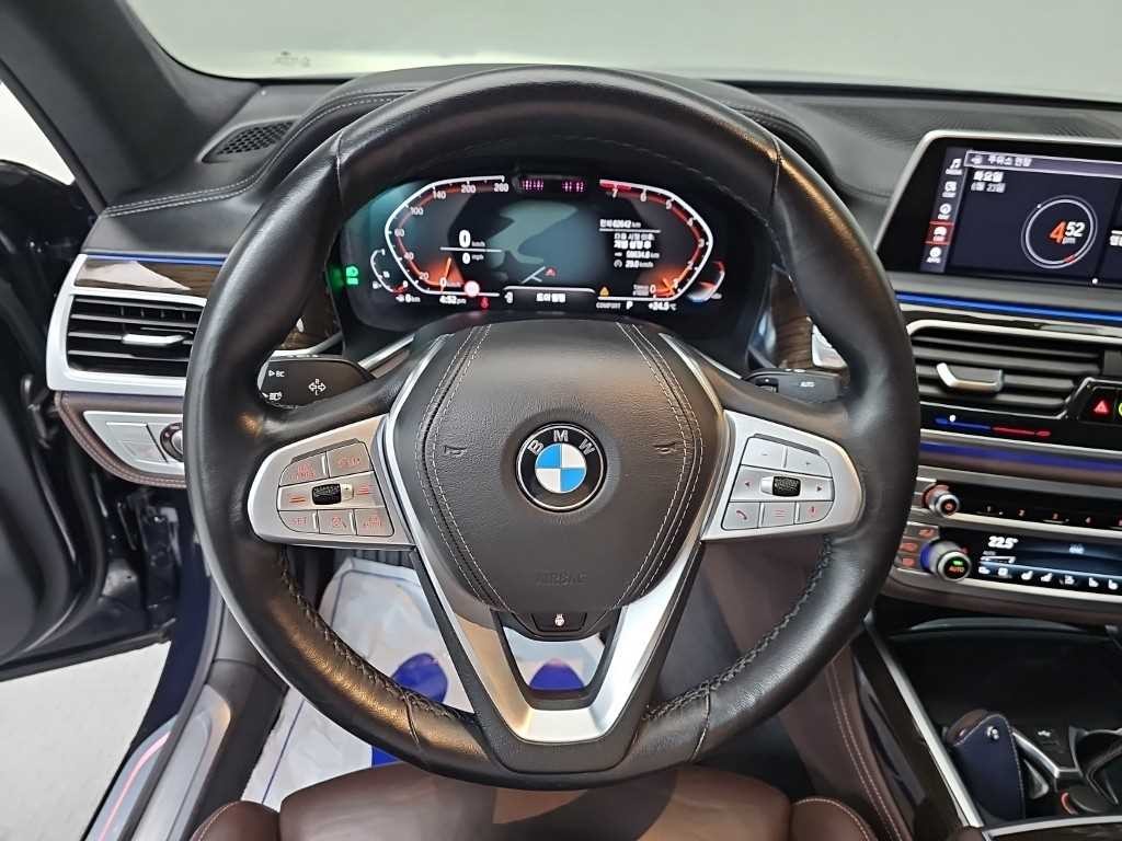 BMW 7시리즈 7시리즈 (G11) 740i 디자인 퓨어 엑설런스 이미지 9